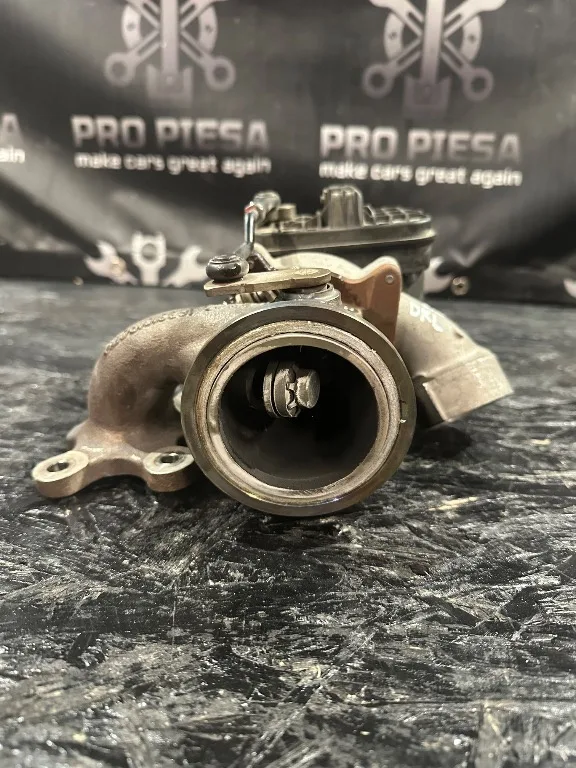 Turbina 1.0 TSI DKL Rulaj 41.000 KM Skoda Rapid - imagine 2