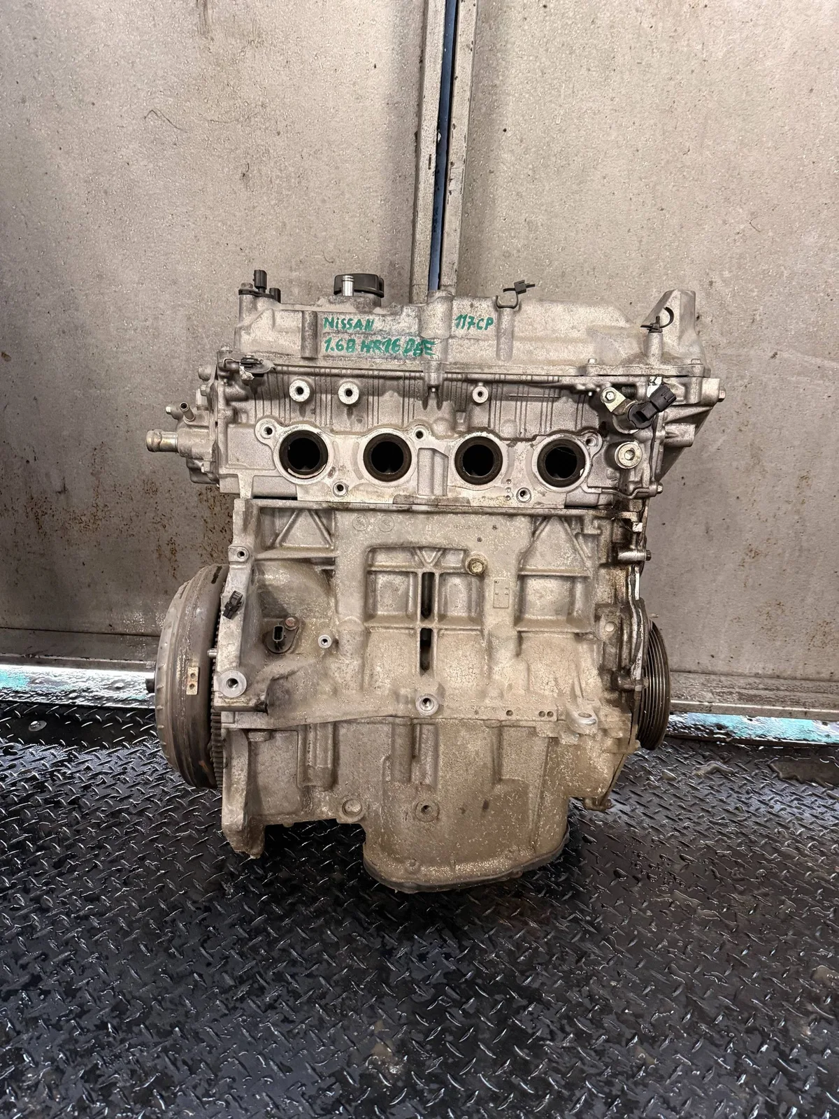 Motor complet Nissan Juke I F15 HR16DE