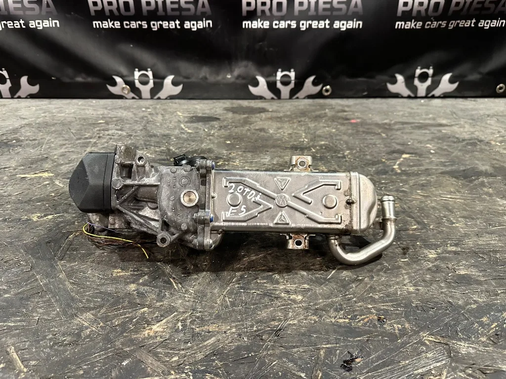 Racitor gaze EGR 2.0 TDI Euro 5 CFHA CFHB CFHC CFHS CFHE CBA Volkswagen VW Golf 5 - imagine 1