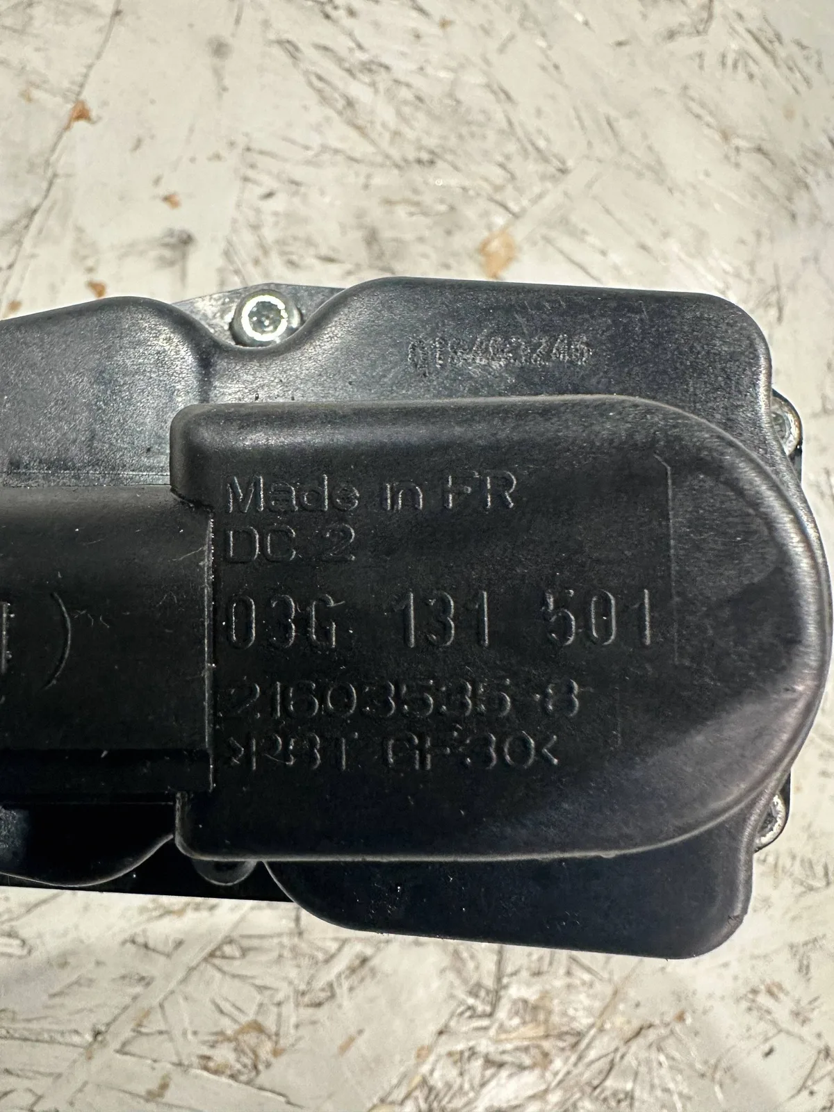 Injector Volkswagen PASSAT B6 BMR 03G131501