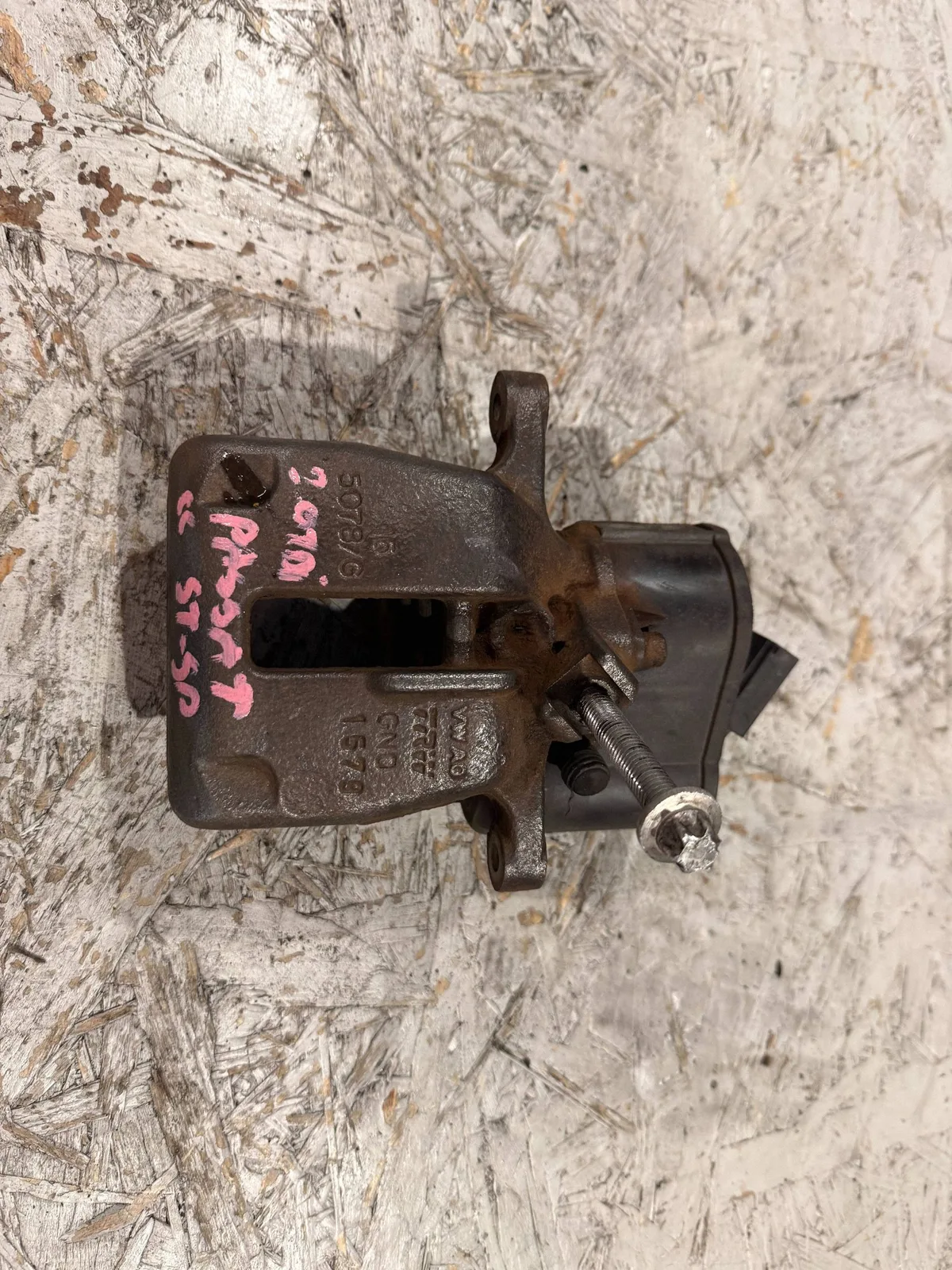 Etrier Volkswagen PASSAT CC 3C0998281B