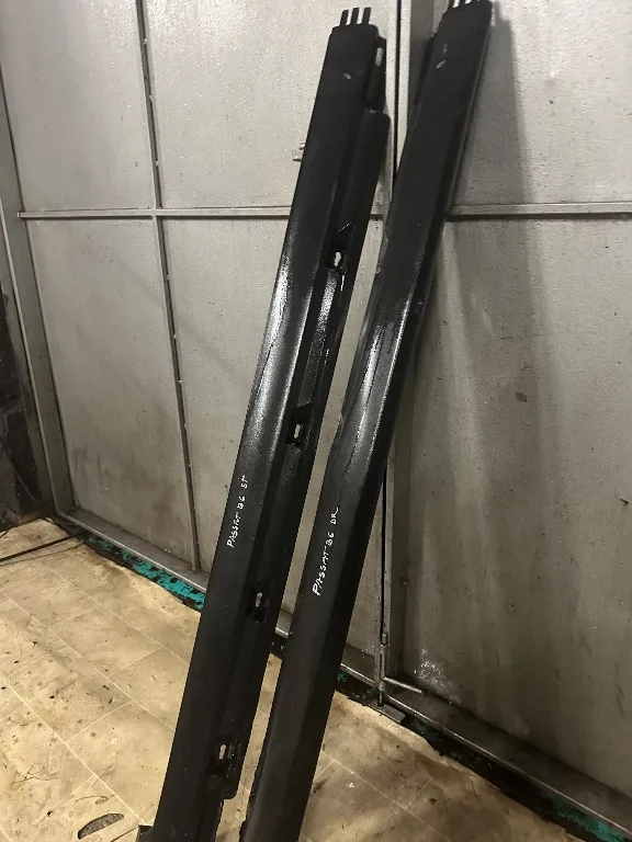 Prag stanga sau dreapta Volkswagen VW Passat B6 - imagine 3