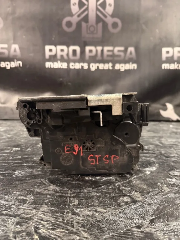 Incuietoare broasca usa stanga spate BMW E91 - imagine 1
