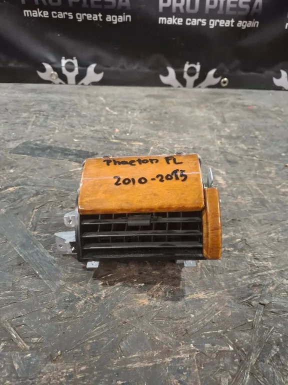 Gura ventilatie (Gura aerisire) VW Phaeton - imagine 1