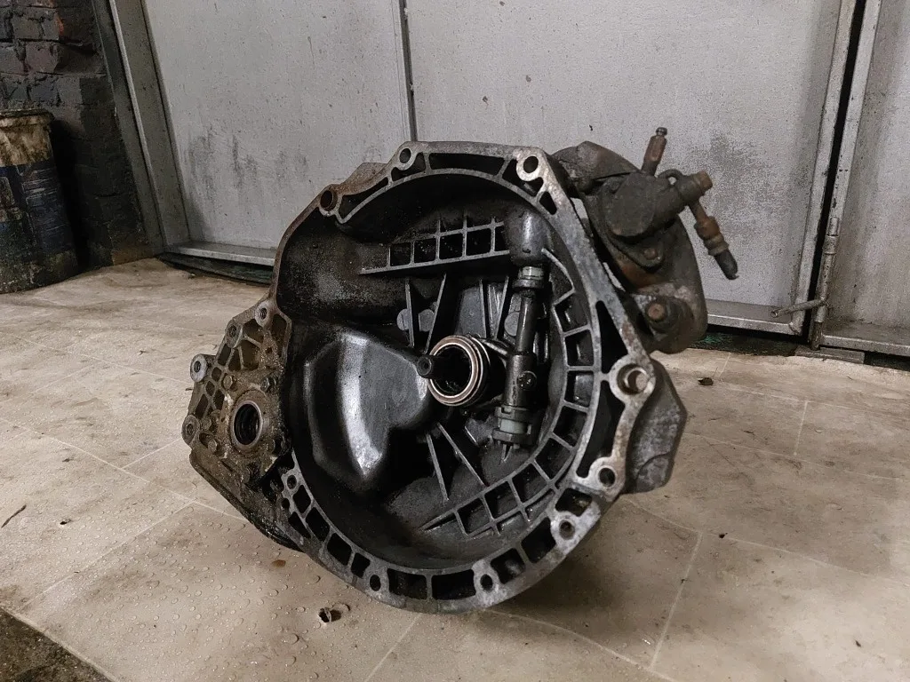 Cutie de viteze manuala 5 trepte F15CV Daewoo Nubira II - imagine 1