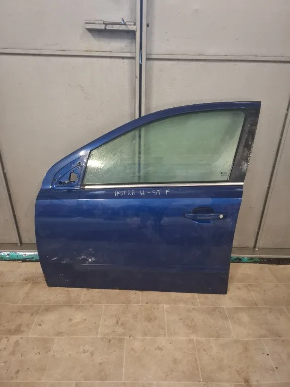 Usa stanga fata Opel Astra H - imagine 1