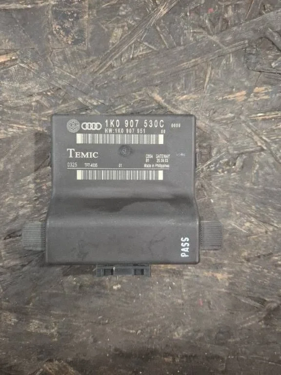 Butoane / Comenzi Volkswagen Golf V 1K0907530C