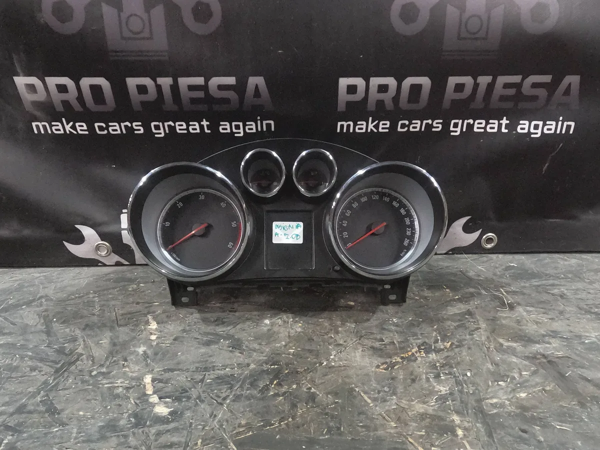 Ceasuri bord Opel Insignia A 13373008