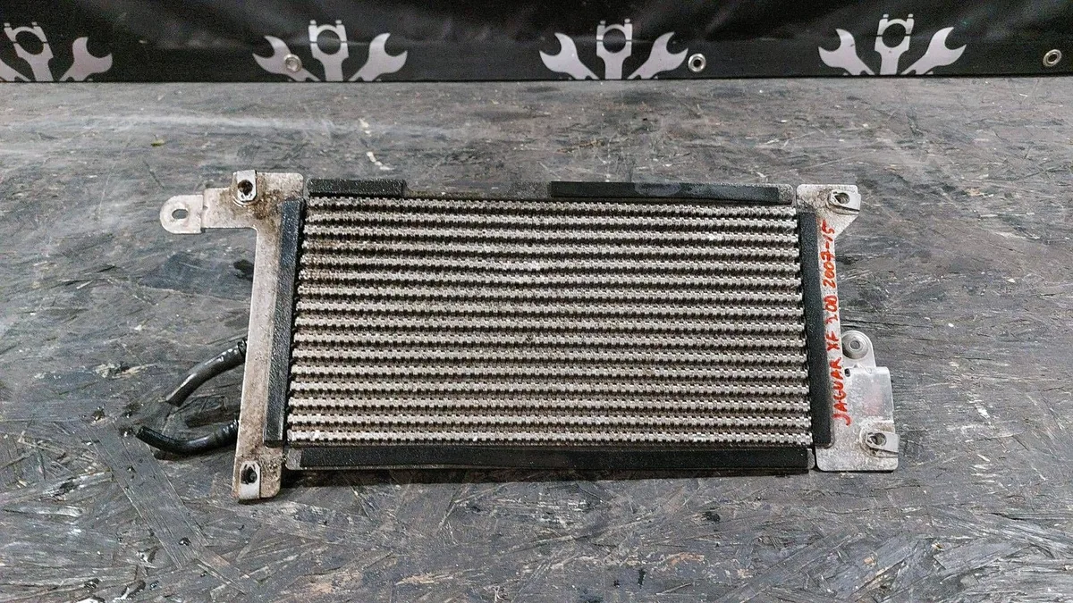Radiator cutie de viteza Jaguar XF X250 306DT