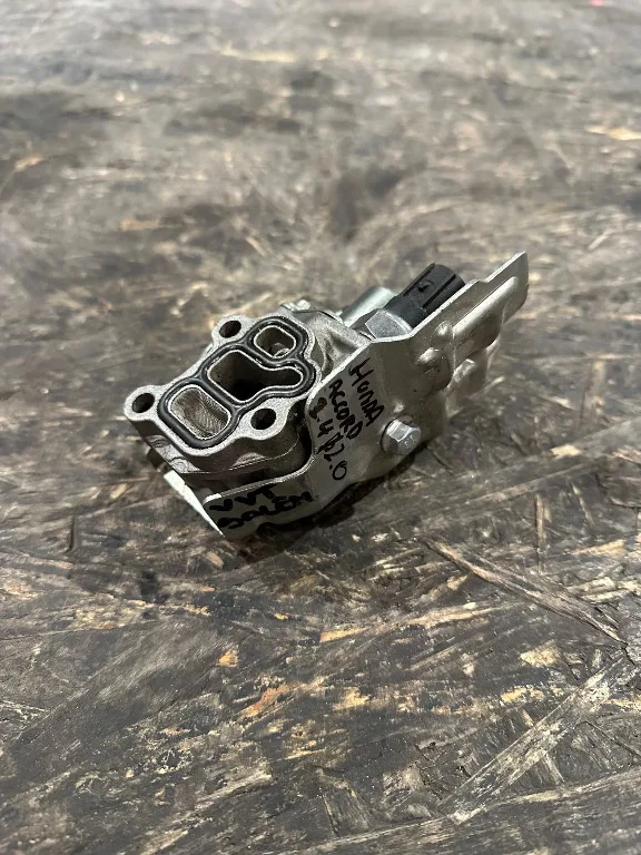 Solenoid VVT VTEC valva control ulei Honda Accord VII (CN2), Accord VII (CL9) - imagine 1