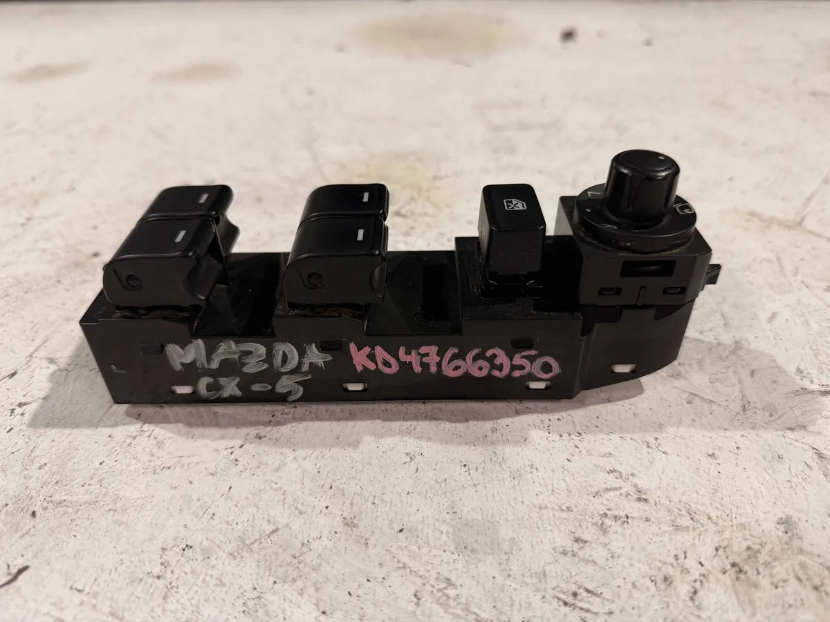 Butoane / Comenzi Mazda CX-5 II KD4766350