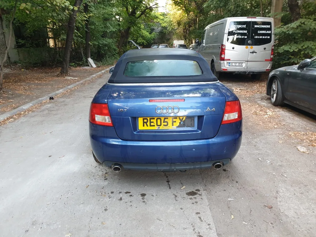 Far dreapta Audi A4 B6 - imagine 3