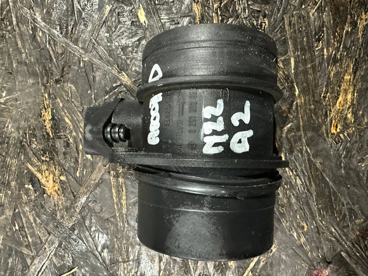 Debitmetru aer Honda Accord N22A1 37980RBDE01
