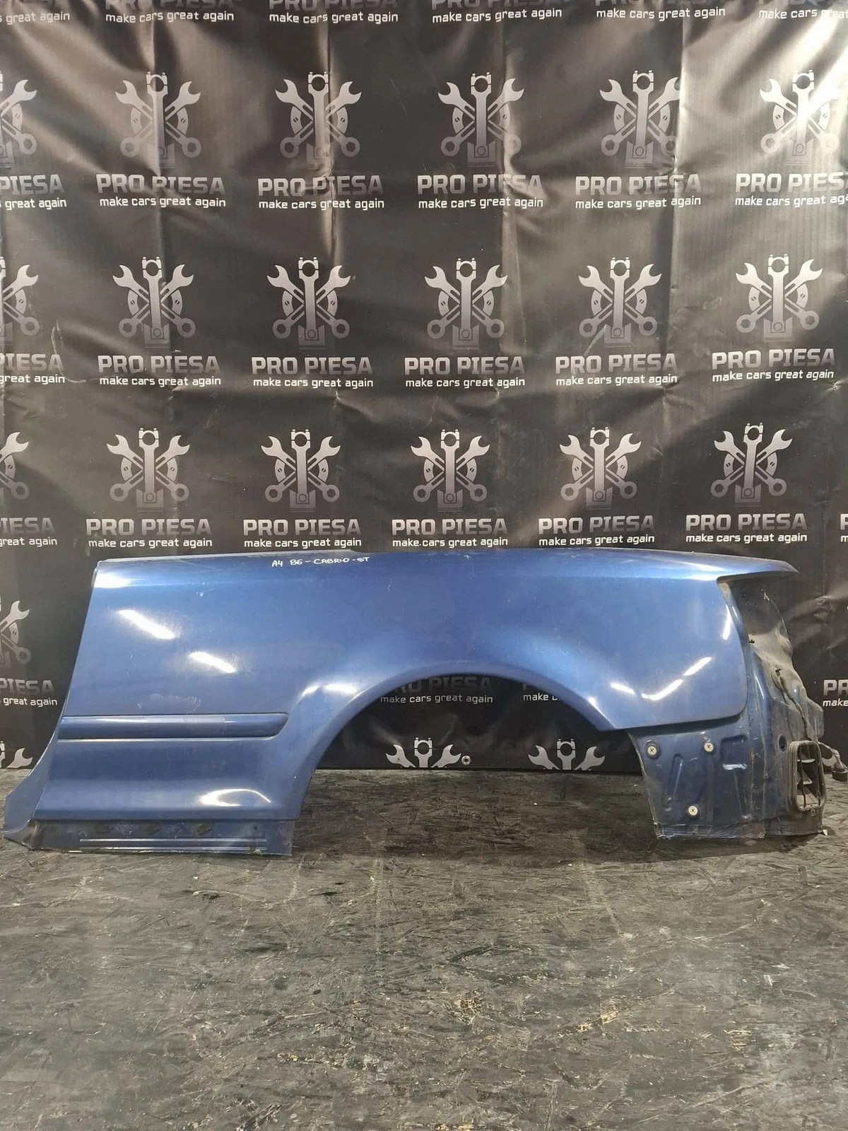 Aripa fata Audi A4 S4 B6 8E 8H