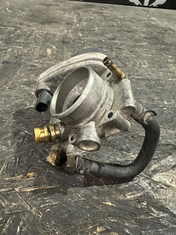 Clapeta acceleratie 1.6 A16XER F16D4 55560398 chevrolet Cruze, Opel Insignia A, Opel Astra G - imagine 2