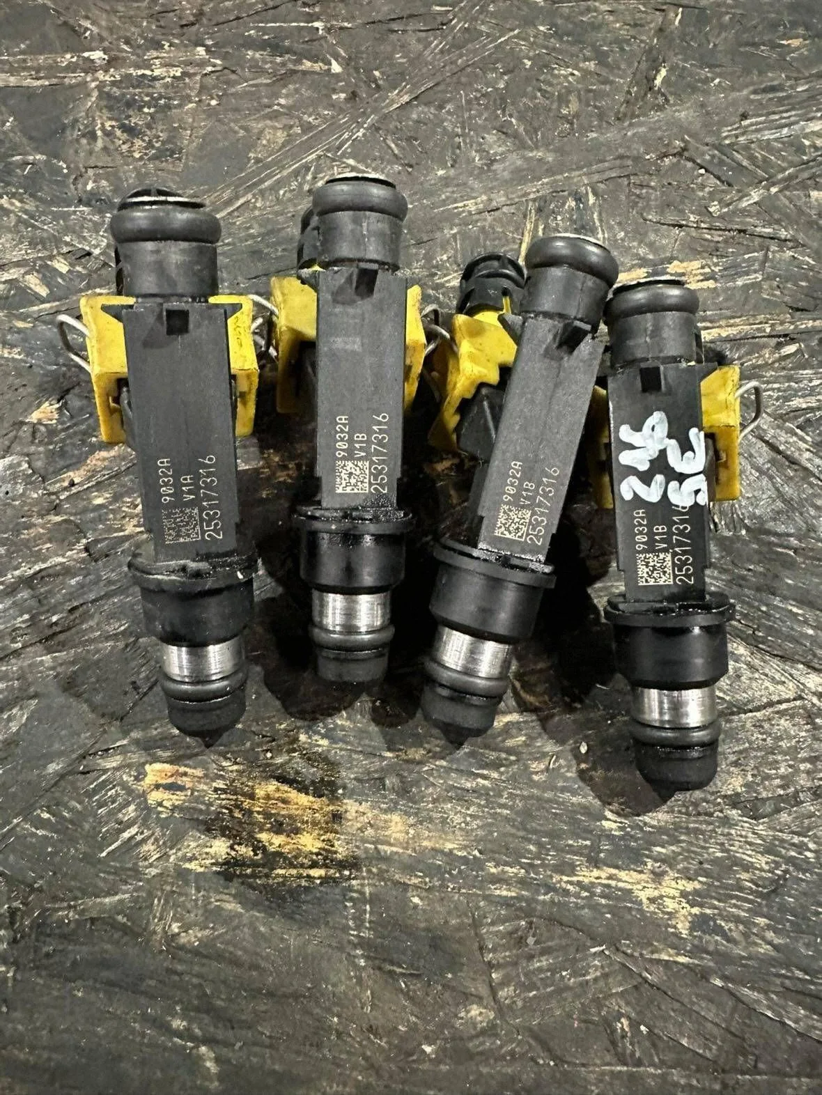 Injector Opel Astra G Z16SE 25317316