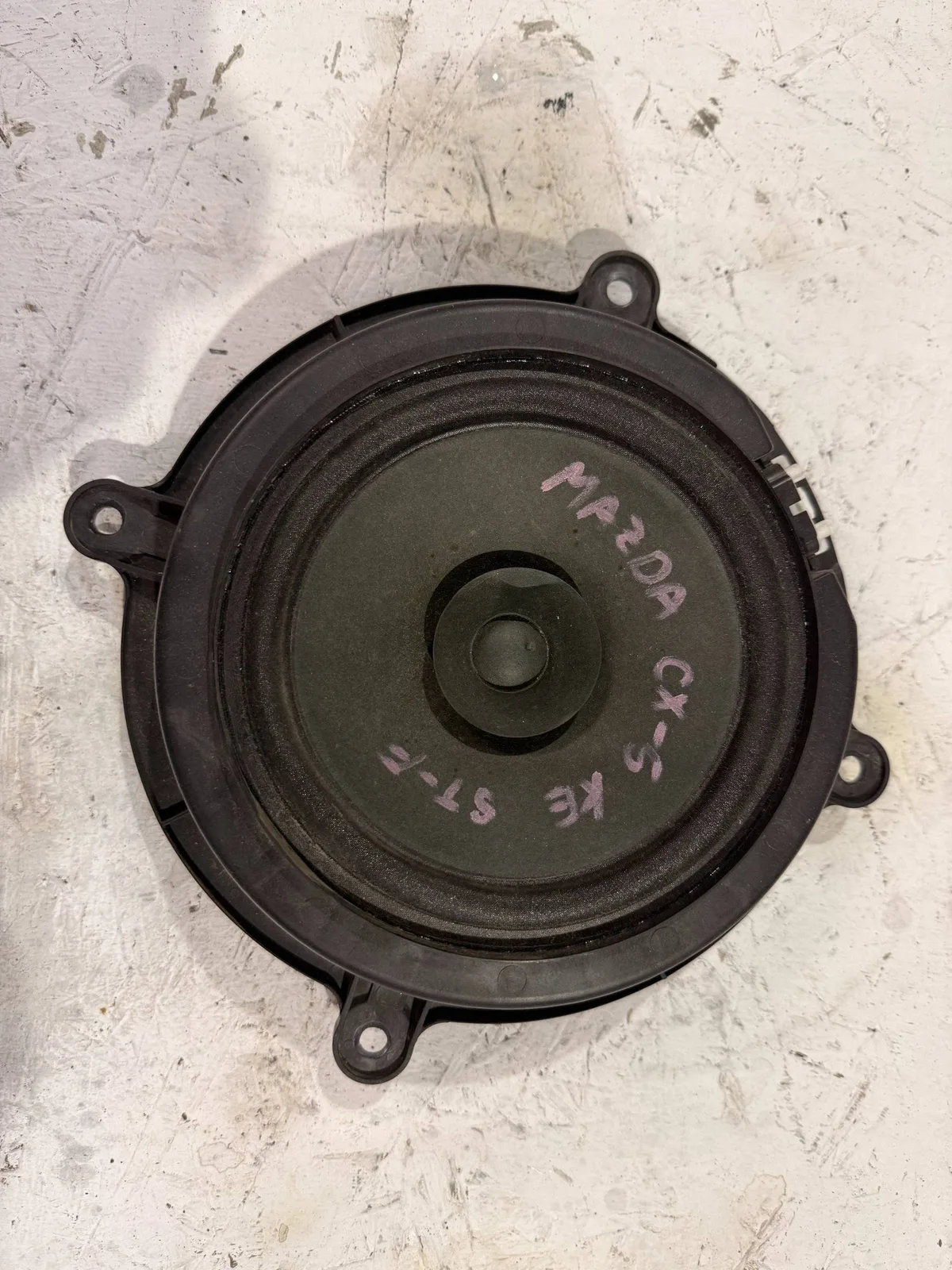 Sistem audio Mazda CX-5 II KF0166960