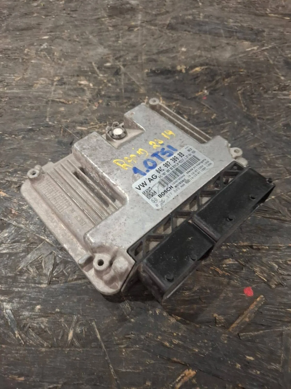 Calculator motor Skoda Rapid (NH) DKL 04C907309A