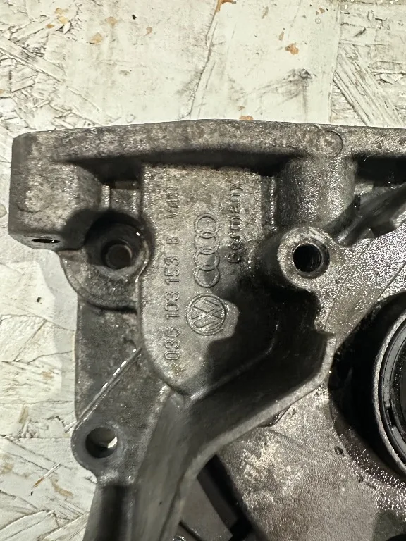 Suport motor 03G103153B 2.0 TDI BMR Volkswagen VW Passat B6, VW Golf 5 - imagine 2
