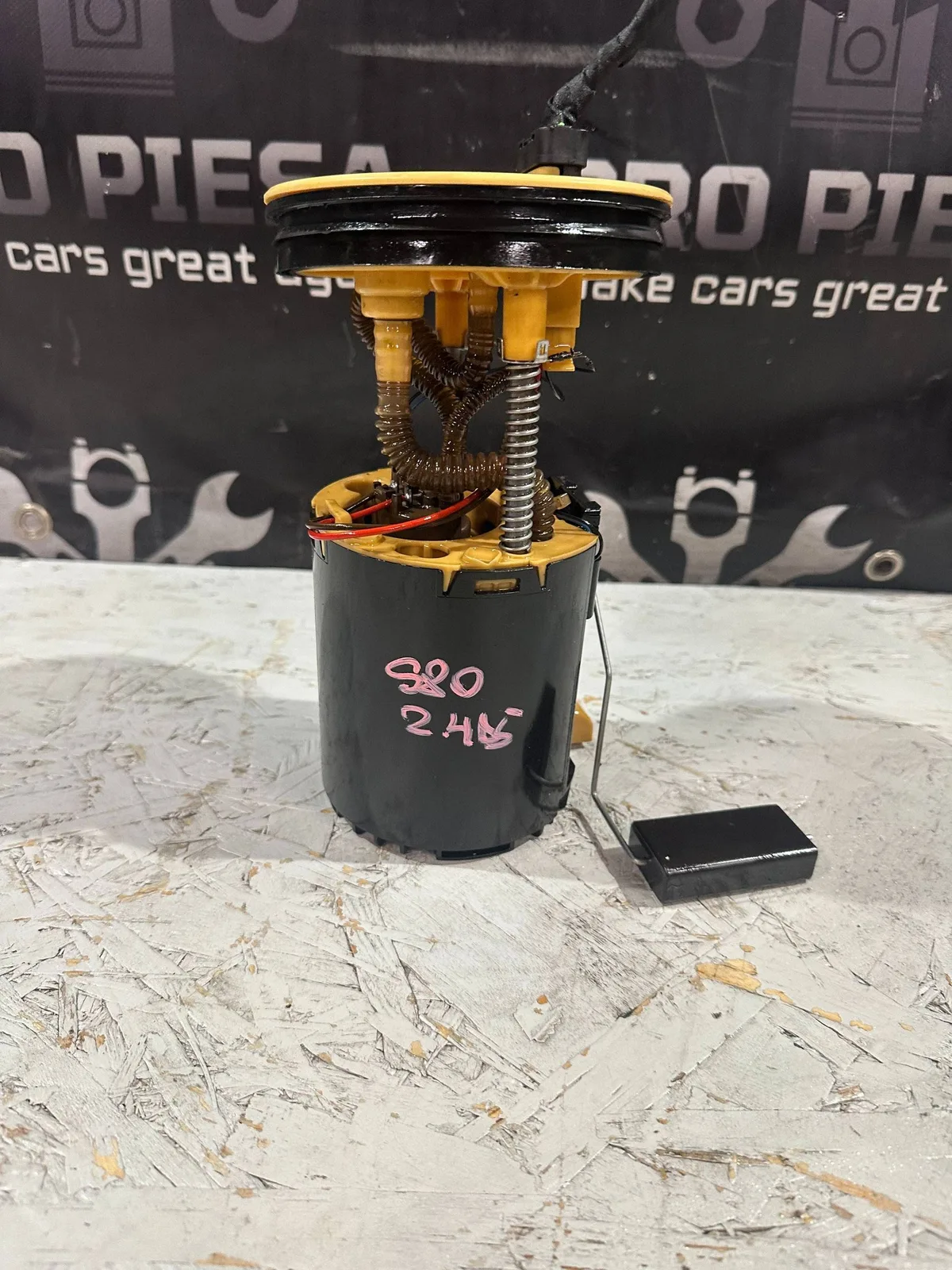 Pompa combustibil Volvo S80 6G9N9275AD