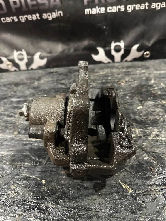 Etrier stanga fata Volkswagen VW Passat B6 - imagine 3