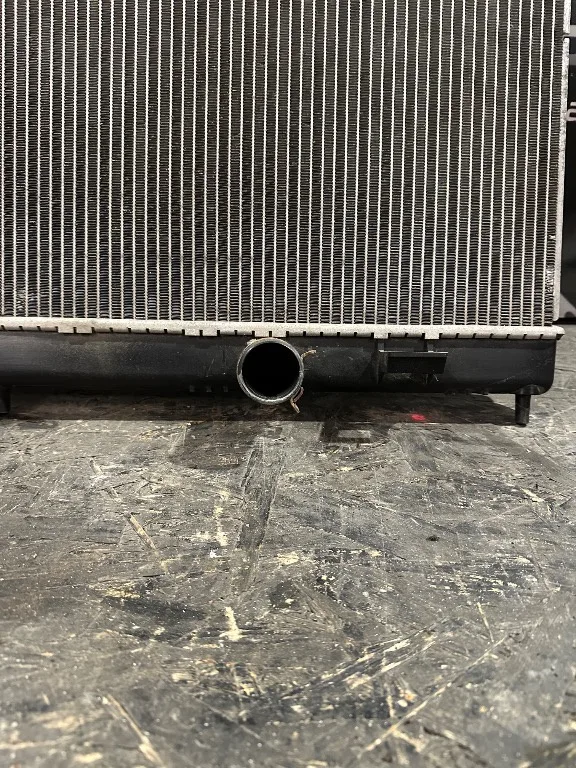 Radiator apa Nissan Juke F15 - imagine 2
