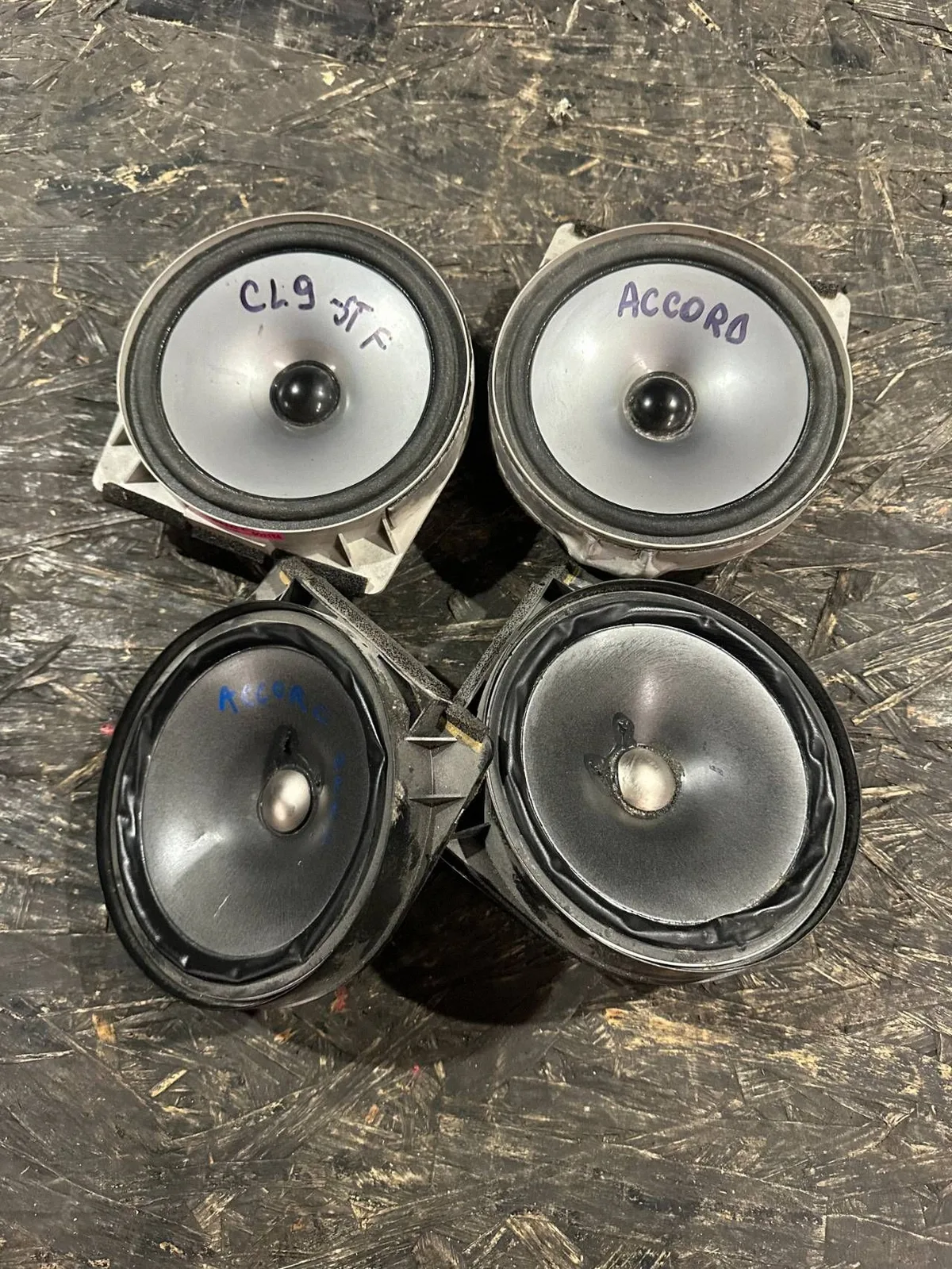 Sistem audio Honda Accord 08033M