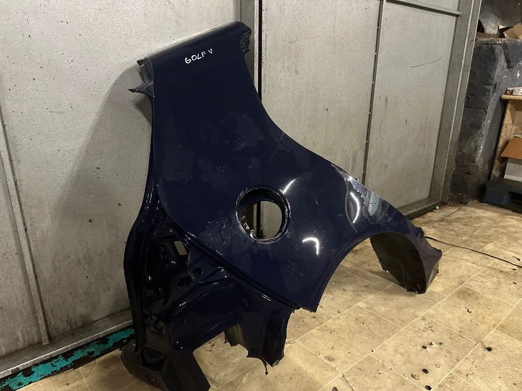 Aripa dreapta spate Volkswagen VW Golf 5 Plus, VW Golf 5 - imagine 2