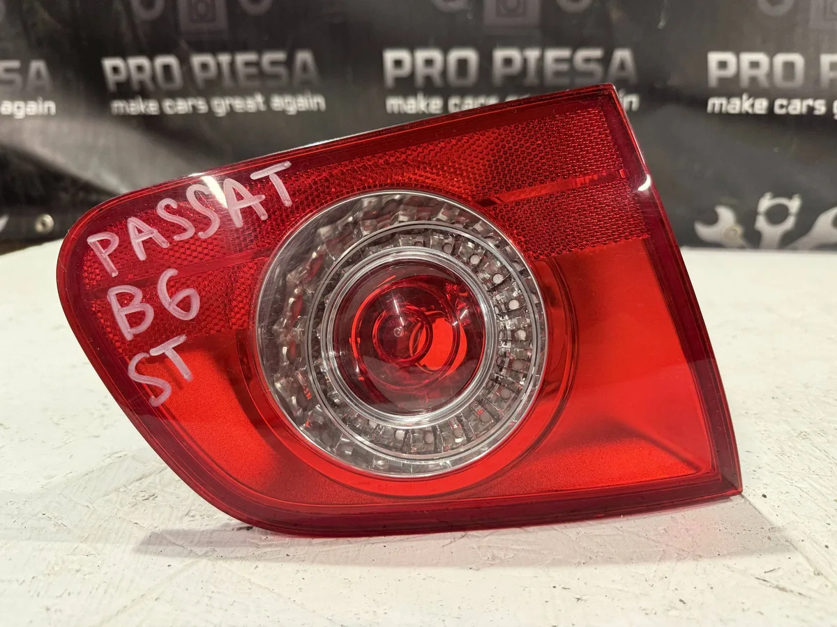 Stop / Lampa spate Volkswagen PASSAT B6