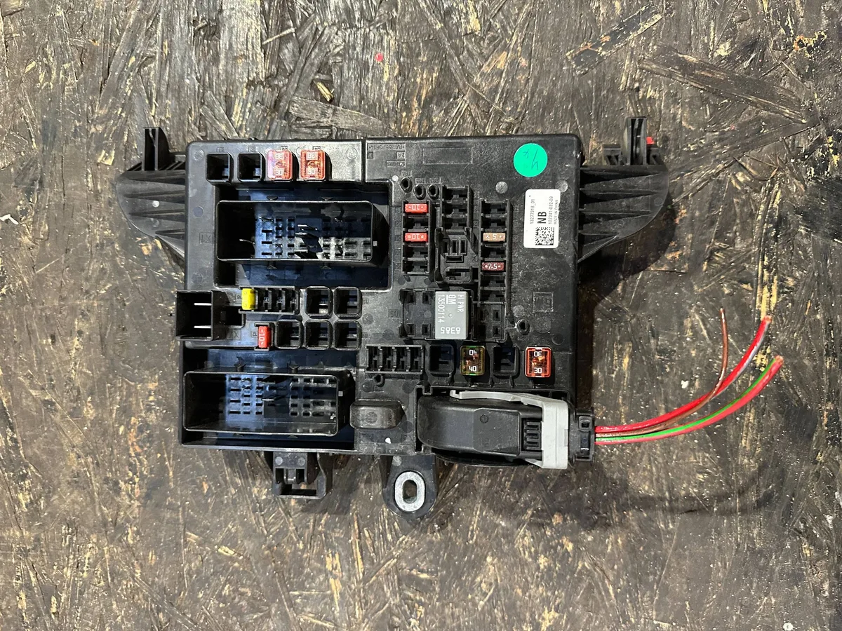 Bloc sigurante / relee Opel Insignia A 544949969