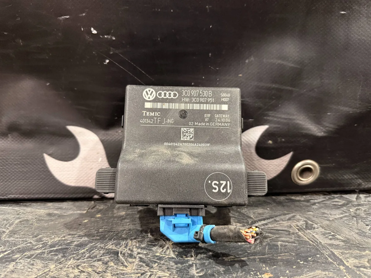 Butoane / Comenzi Volkswagen PASSAT B6 3C0907530B