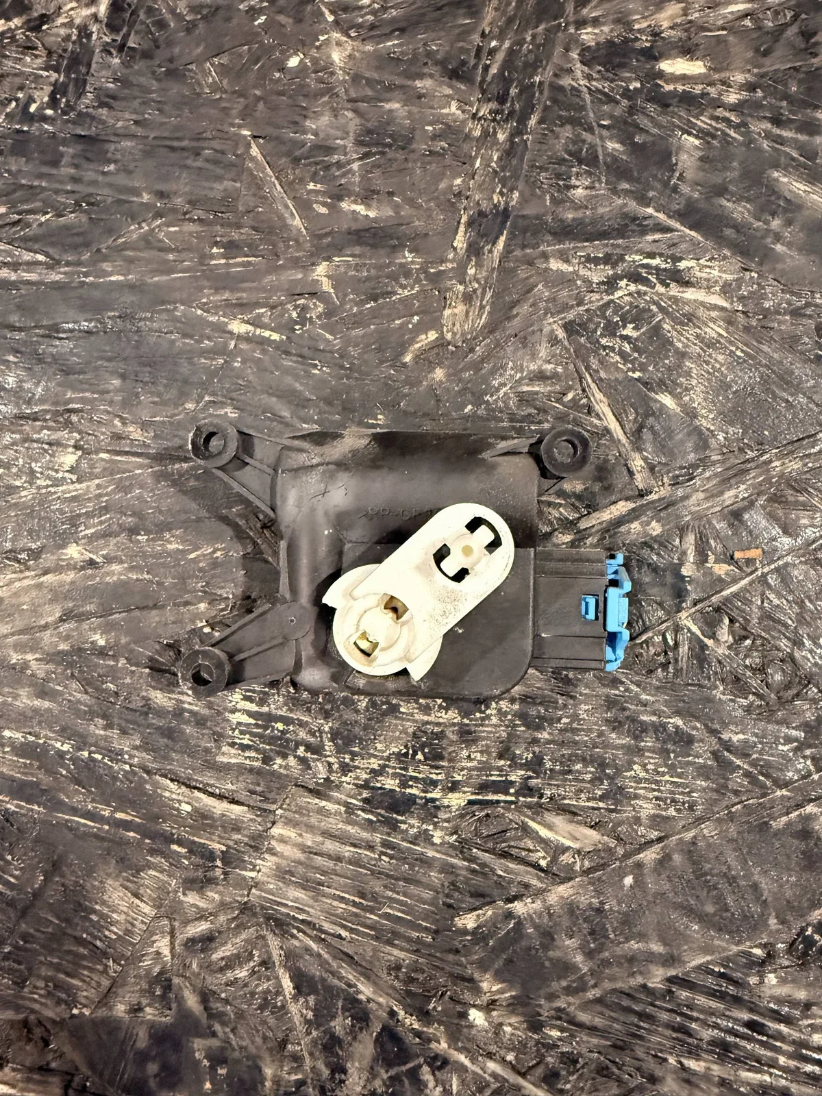 Actuator/Motor clapeta aer condiționat Volkswagen PASSAT B6 BMR
