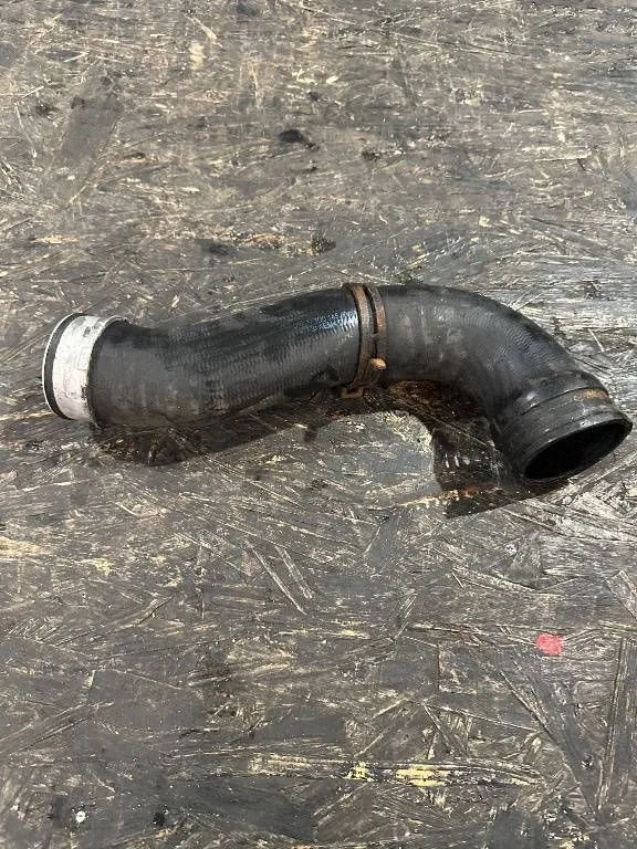 Furtun intercooler Volkswagen Phaeton 3D0145834