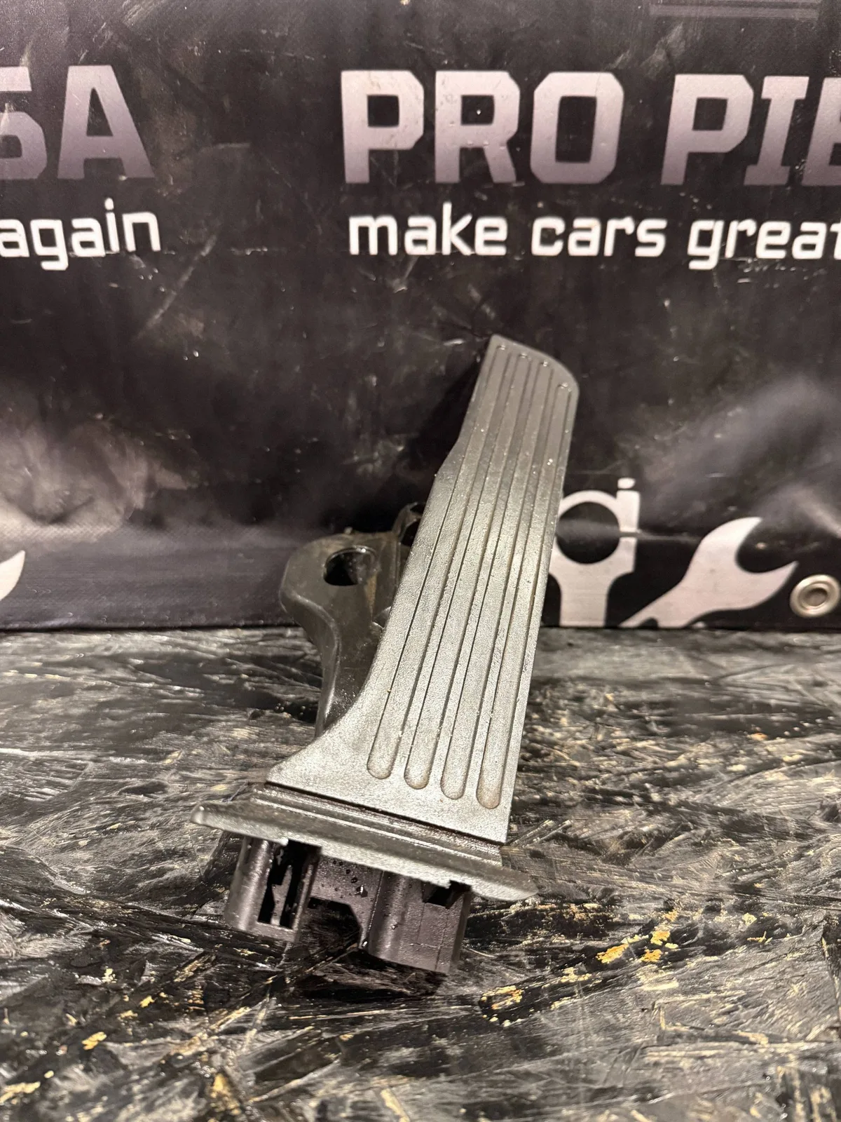 Pedala acceleratie Volkswagen Golf V 1K1723503