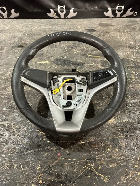 Volan 3 spite cu comenzi piele Chevrolet Cruze - imagine 1
