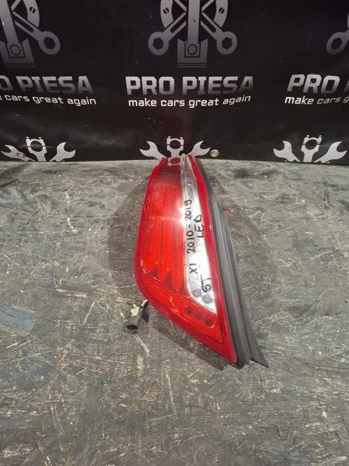 Stop / Lampa spate Jaguar XJ X351