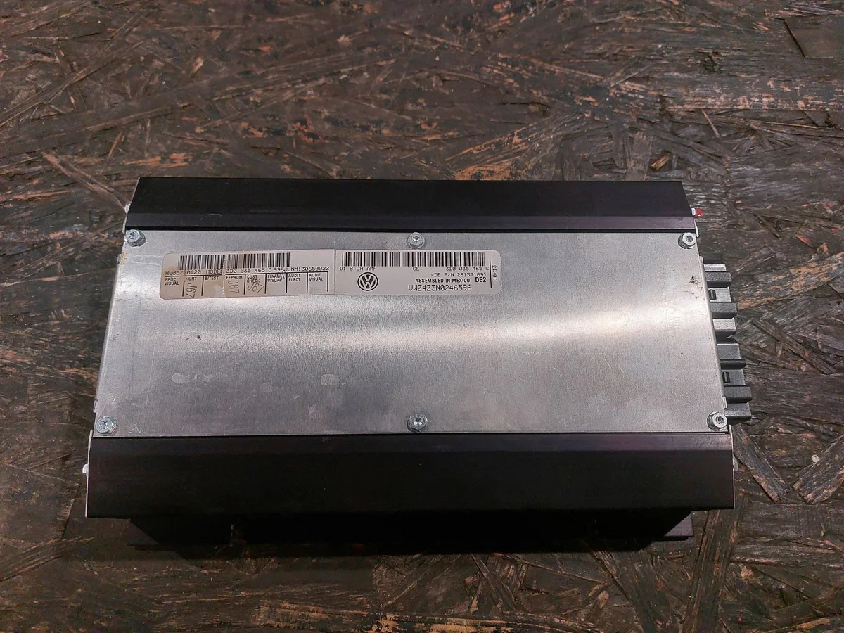 Sistem audio Volkswagen Phaeton 3D0035466