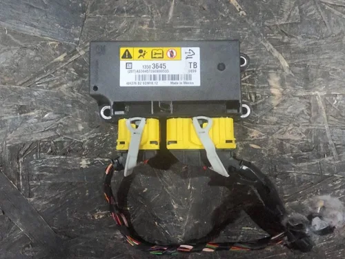 Calculator airbag Opel Insignia A 13503645