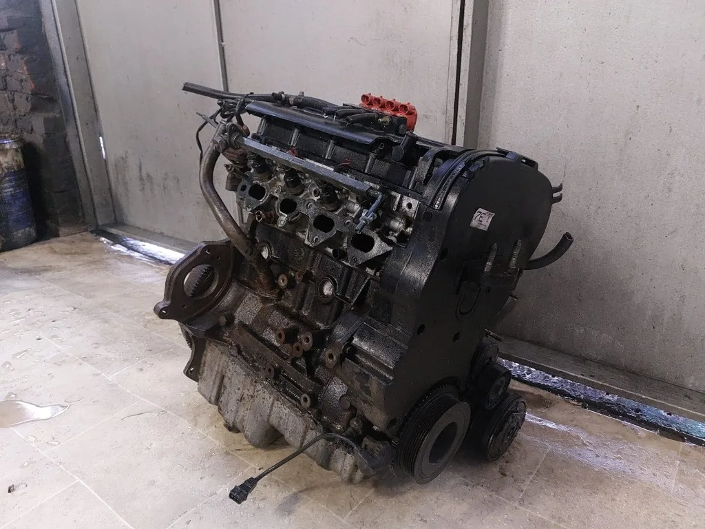Motor 1.5 benzina Daewoo Nubira II - imagine 3