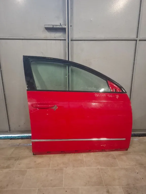 Usa dreapta fata Volkswagen VW Passat B6 - imagine 1