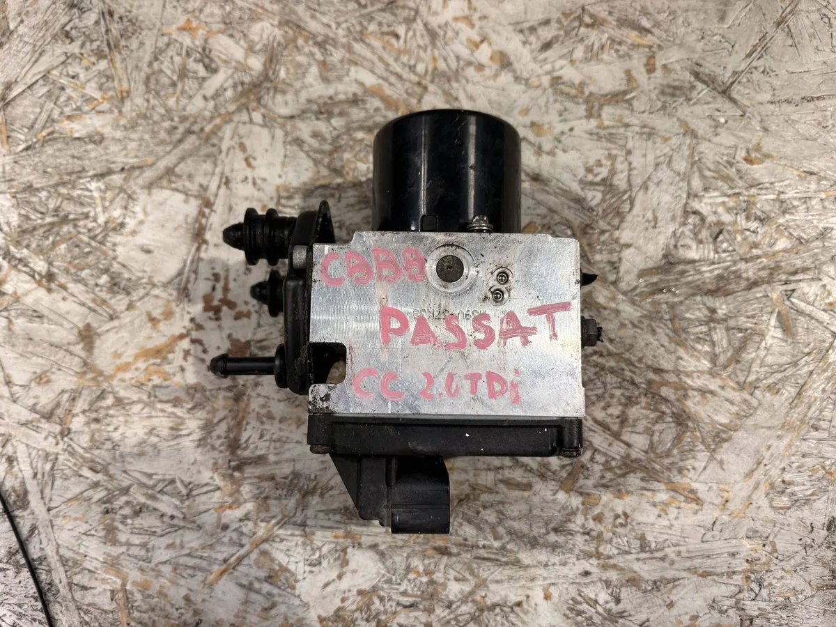 Pompa ABS Volkswagen PASSAT CC 3C0614109BP
