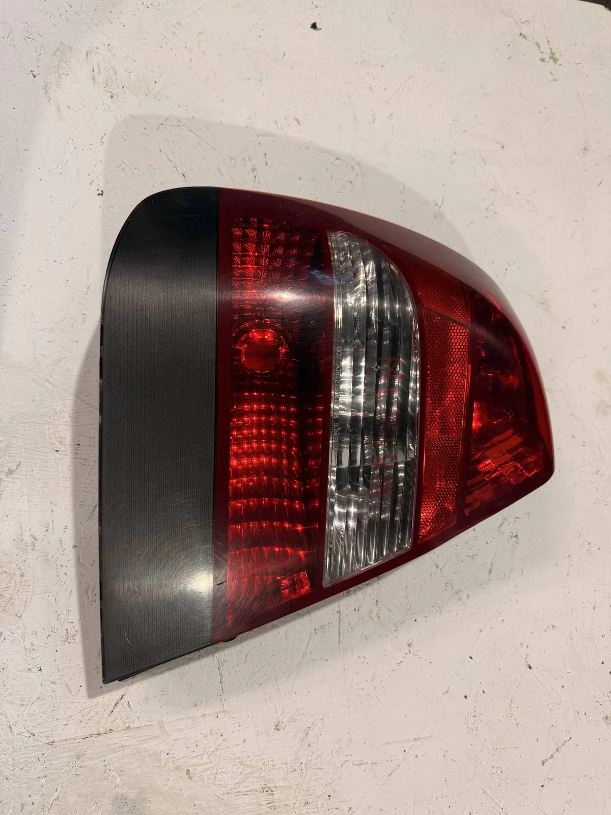 Stop / Lampa spate Chevrolet Cruze 0311001419