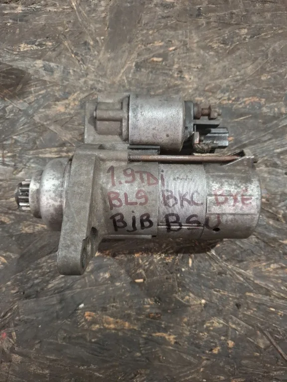 Electromotor 1.9 tdi 105cp VW Passat B6, VW Golf 5 Plus, VW Golf 5 - imagine 1