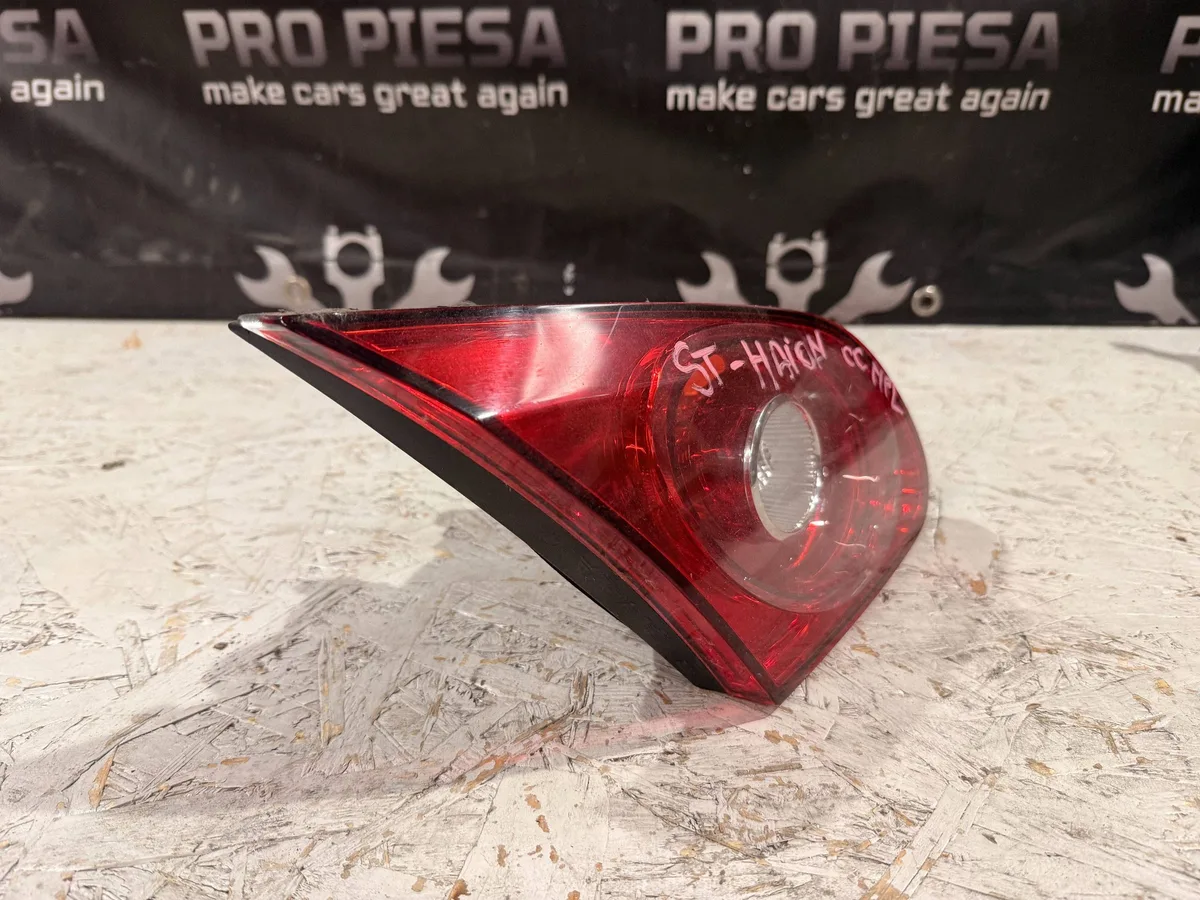 Stop / Lampa spate Volkswagen PASSAT CC 3C8945093E