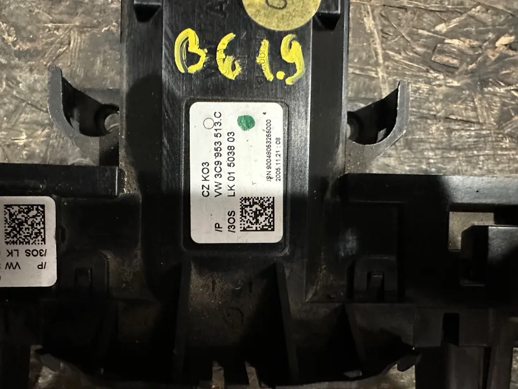 Bloc manete cu cruise control Volkswagen VW Passat B6 - imagine 2
