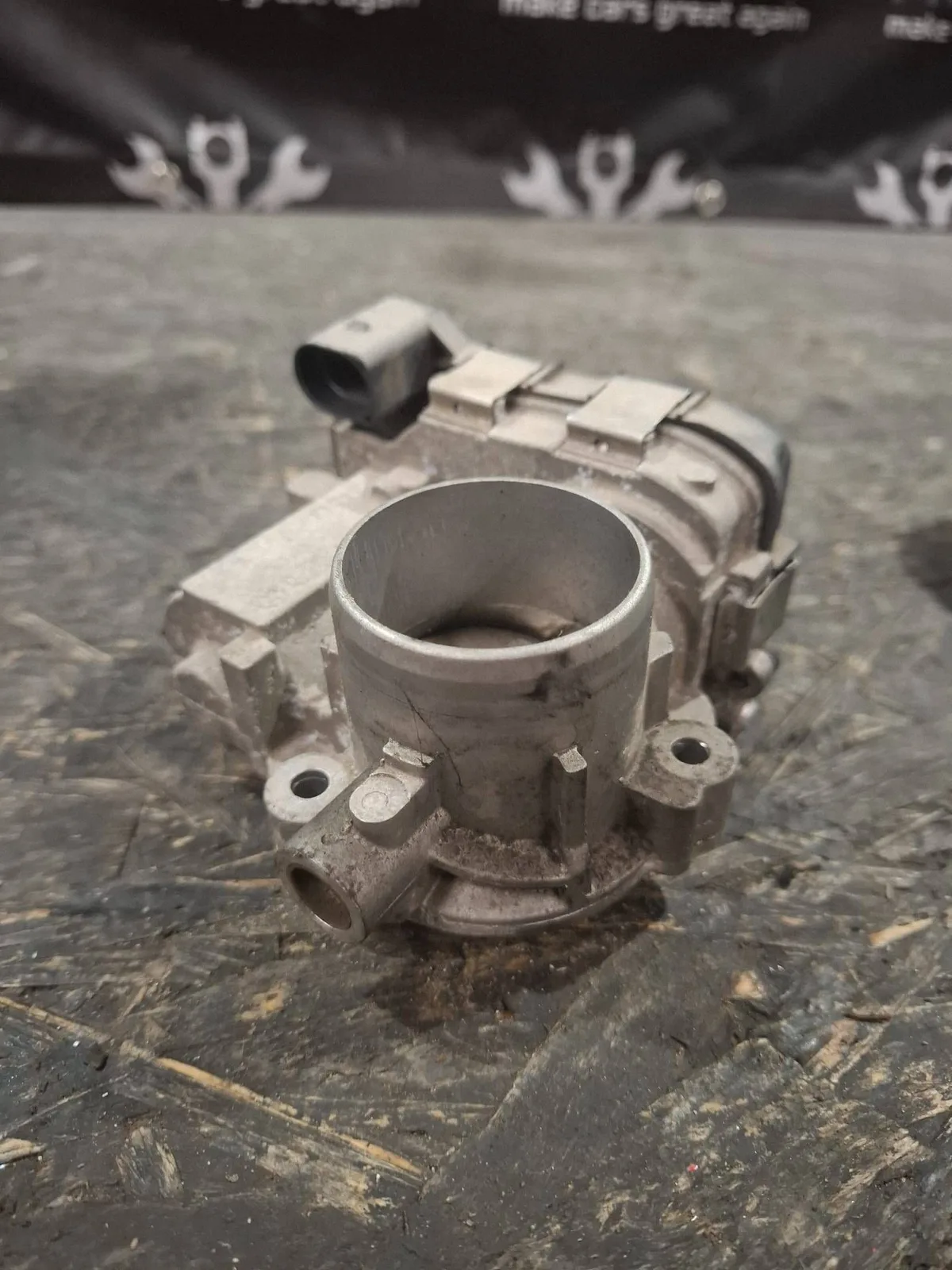 Injector Skoda Rapid (NH) DKL