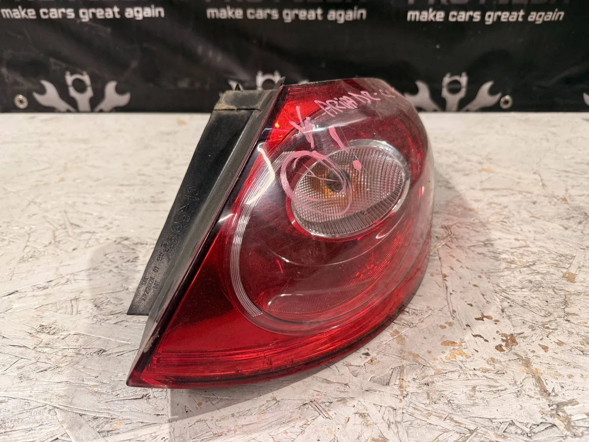 Stop / Lampa spate Volkswagen PASSAT CC 3C8945095D