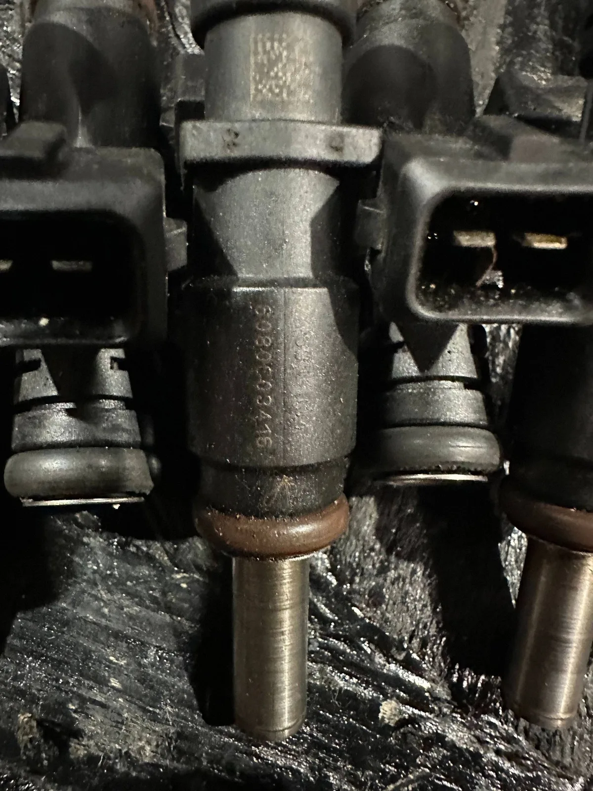 Injector BMW Seria 3 3 E90 E91 N52B25 13537540125