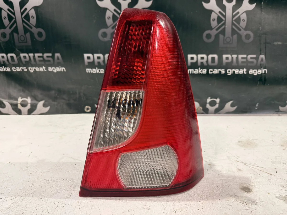 Stop / Lampa spate Dacia Logan I