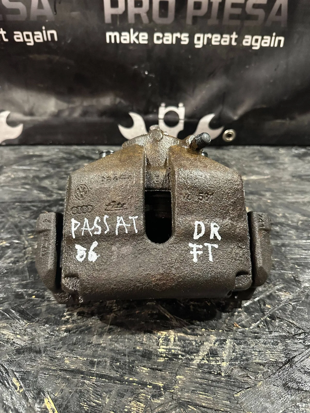 Etrier Volkswagen PASSAT B6 EASEAT